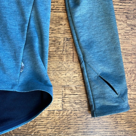 On Running Hoodie Women’s Size Small - Picture 3 of 6